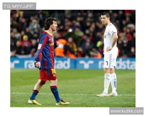 法林明高与法兰克福的精彩对决揭示了球队实力与战术博弈的巅峰时刻 法林明高与法兰克福的精彩对决揭示了球队实力与战术博弈的巅峰时刻